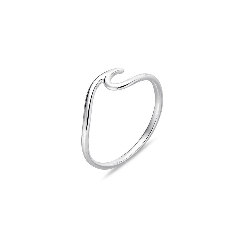 Petite Style Ocean Wave Ring