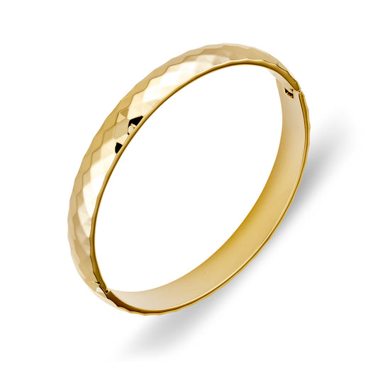Seren stainless steel gold plated hammered diamond pattern flat bangle